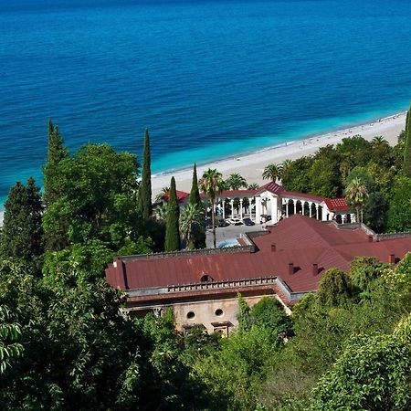 Calipso Sea Hotel Gagra Exterior photo
