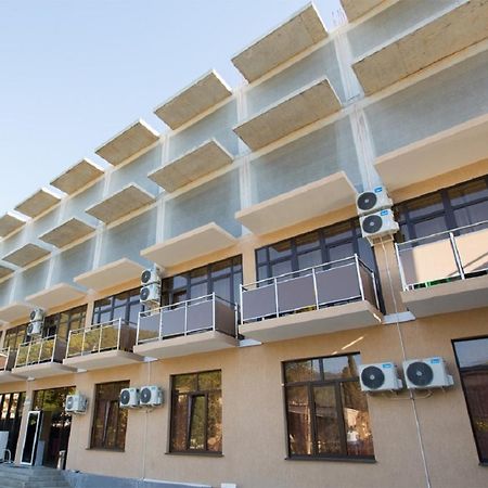 Calipso Sea Hotel Gagra Exterior photo