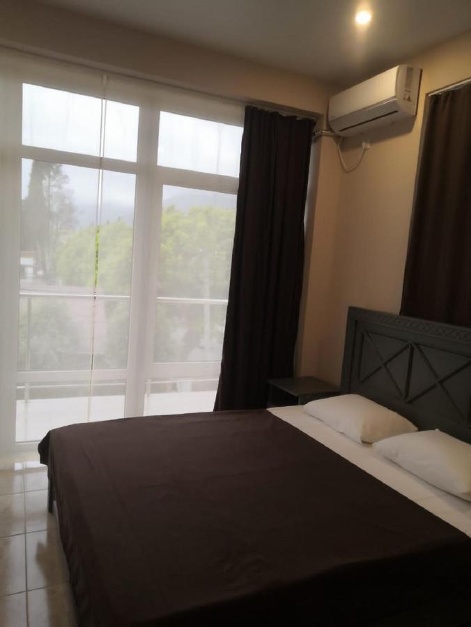 Calipso Sea Hotel Gagra Exterior photo