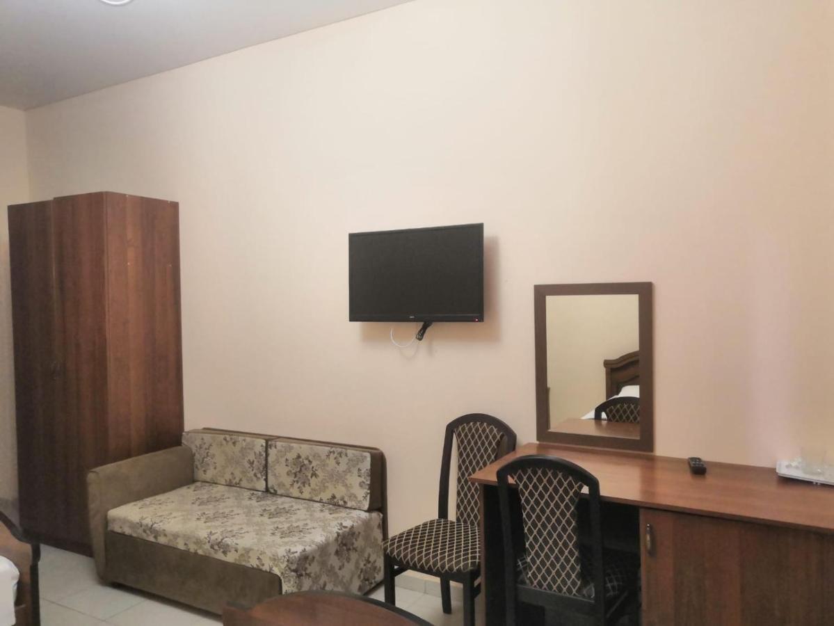 Calipso Sea Hotel Gagra Exterior photo